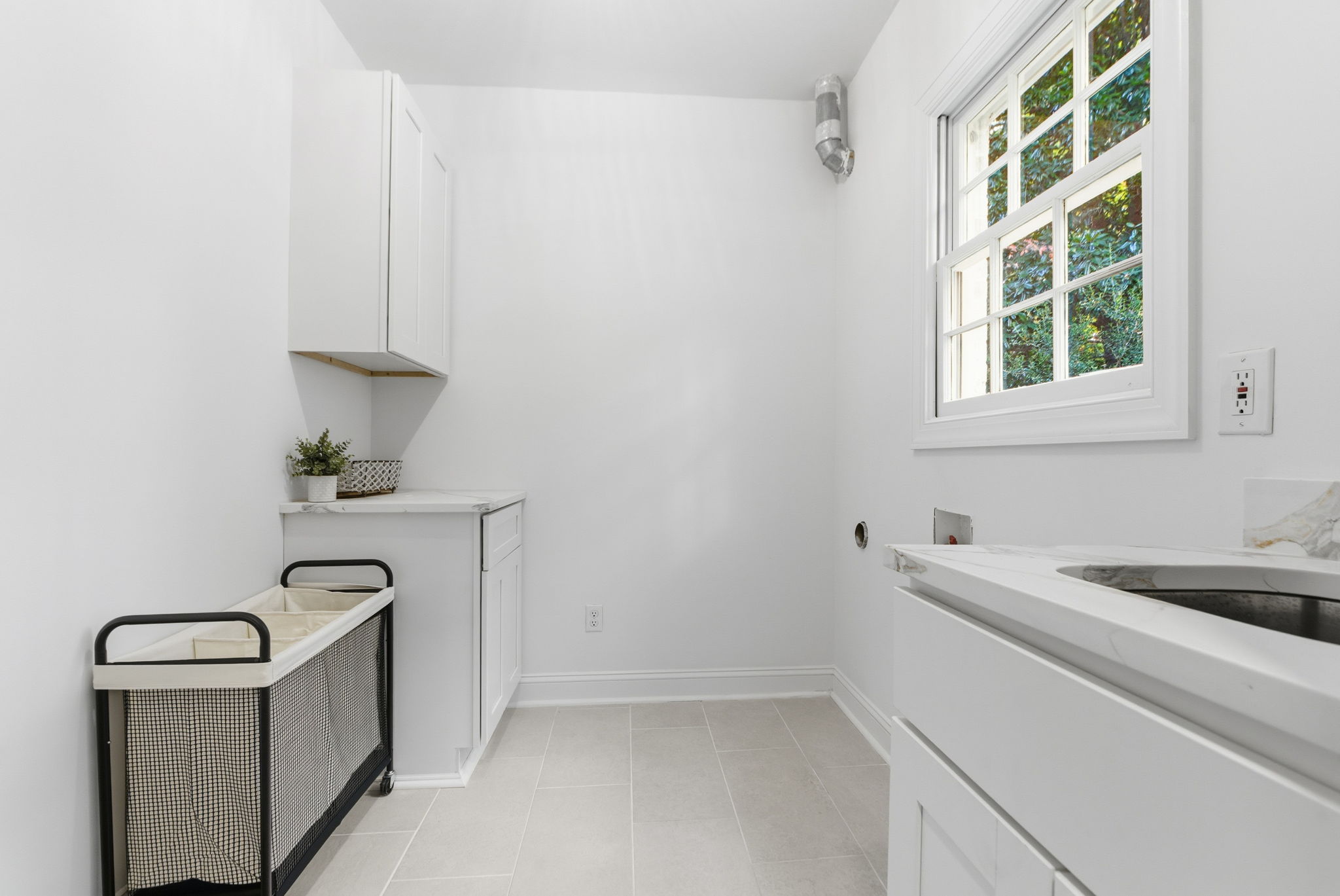 1305 Glen Eden Drive-54