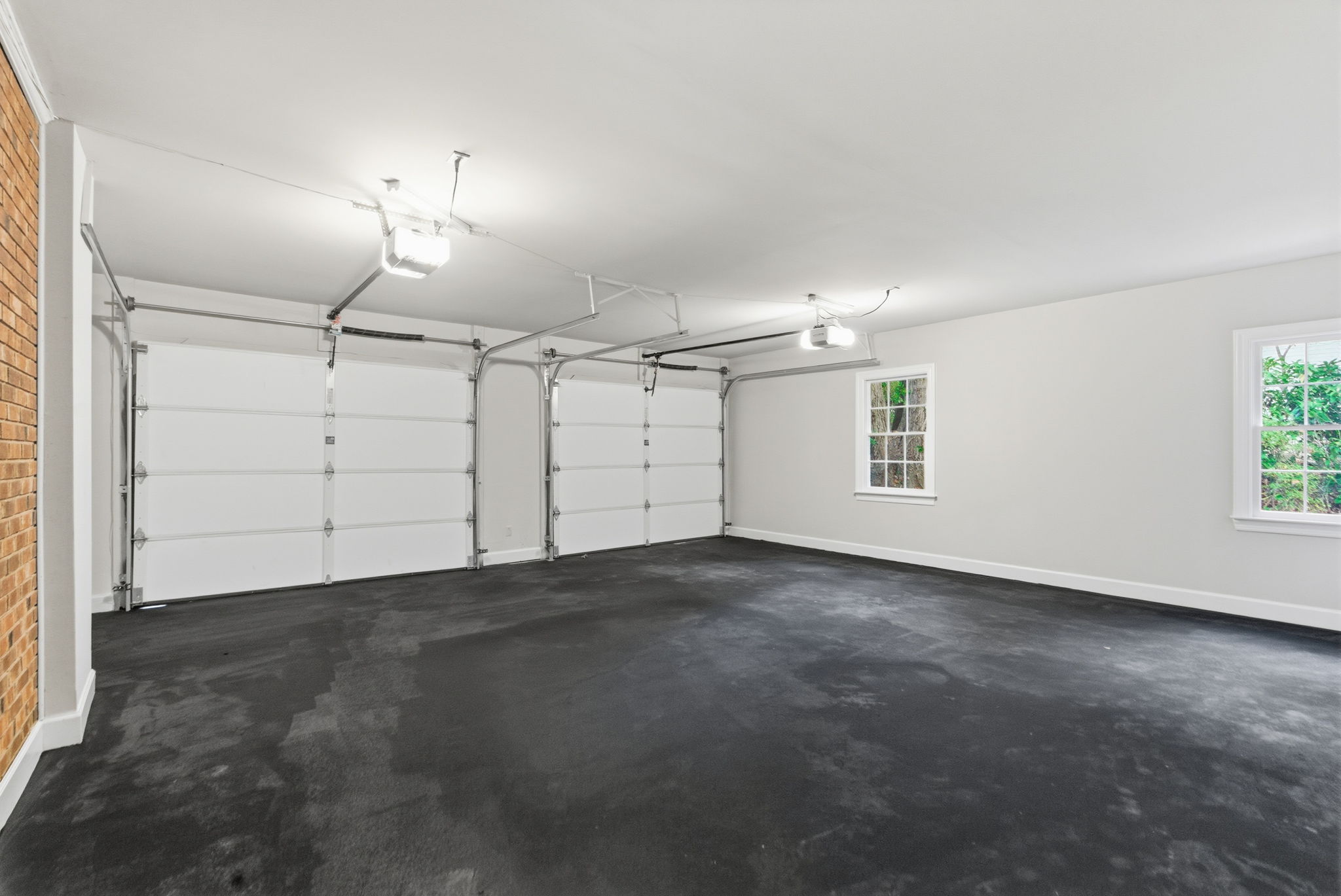 1305 Glen Eden Drive-55