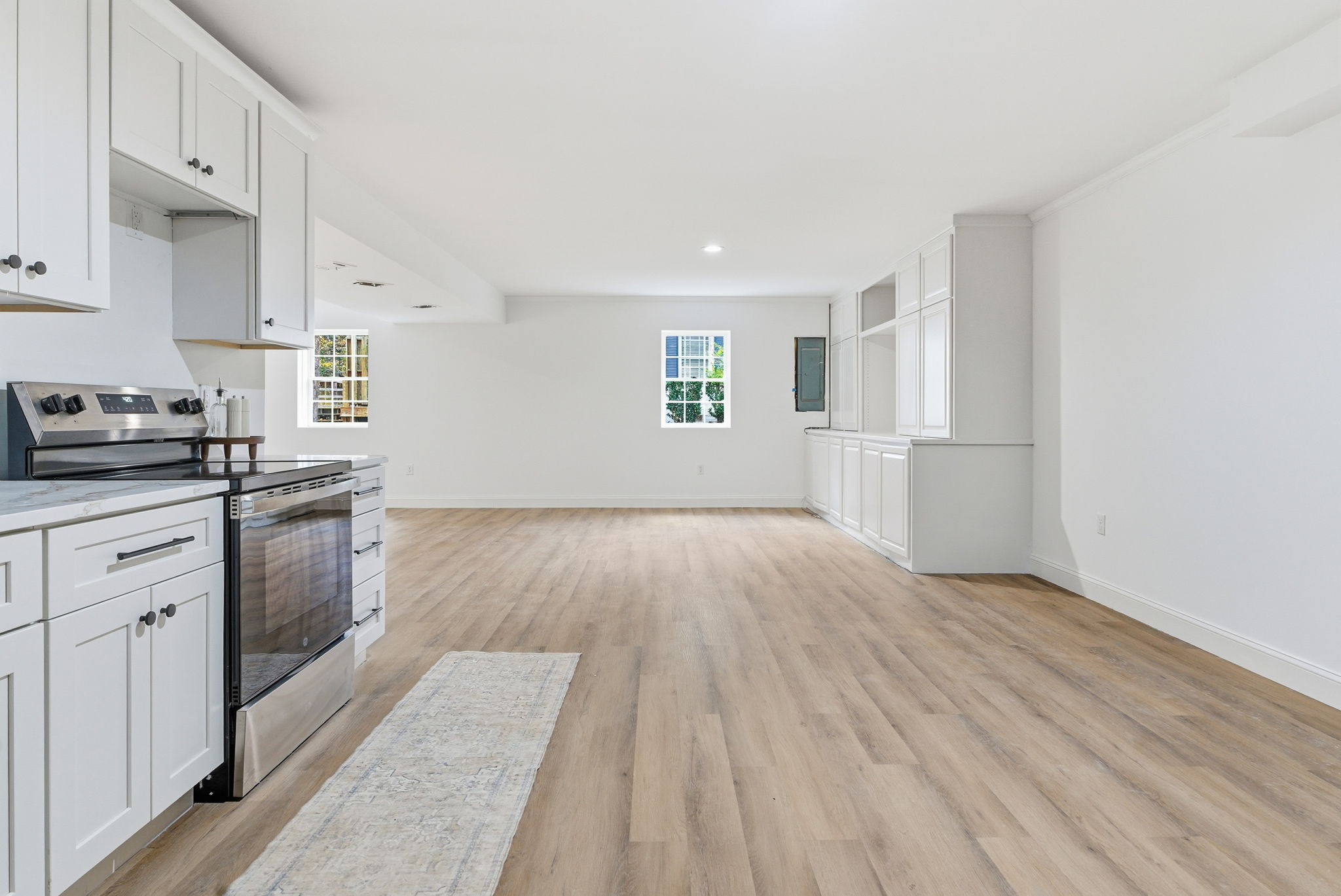 1305 Glen Eden Drive-60