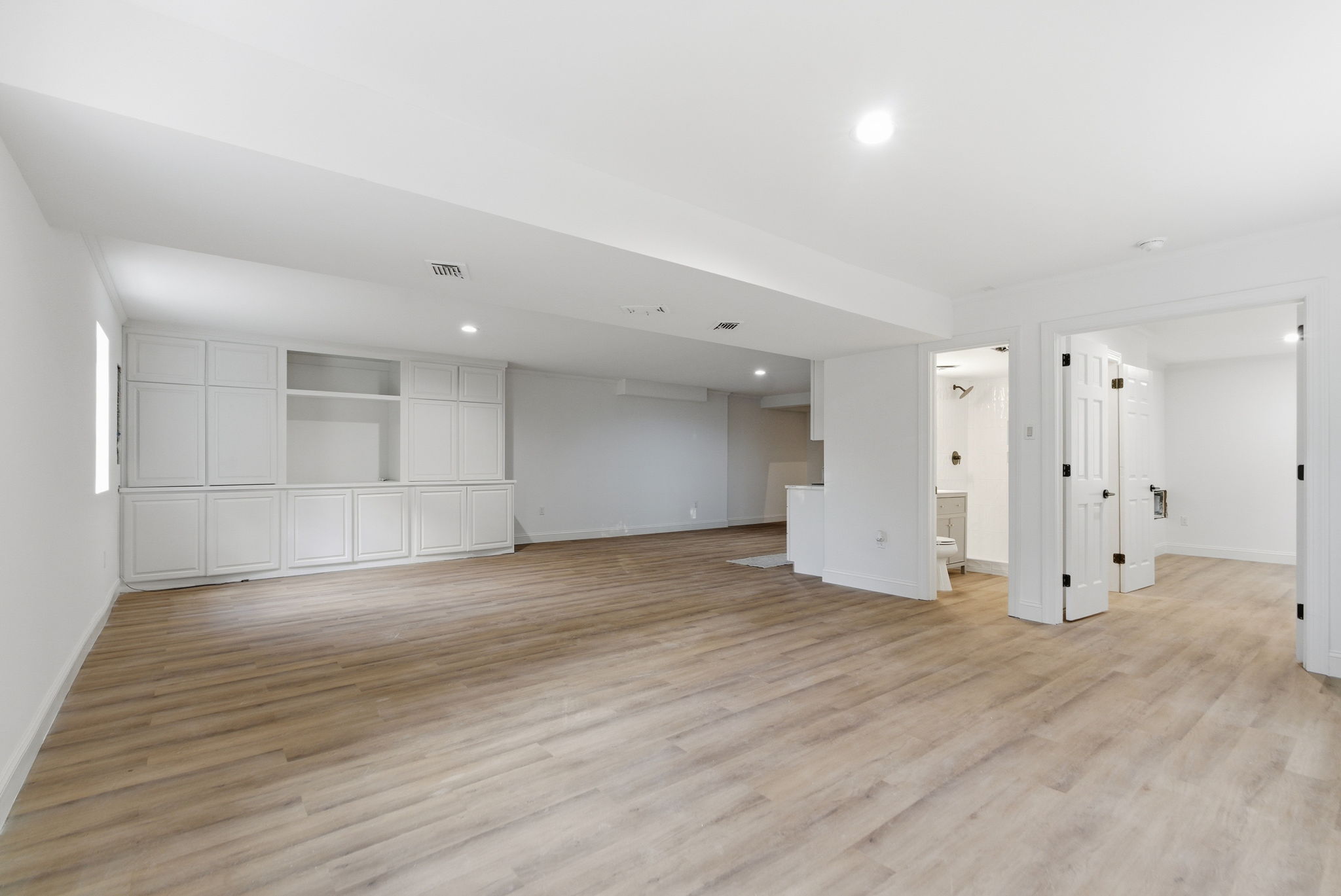 1305 Glen Eden Drive-68