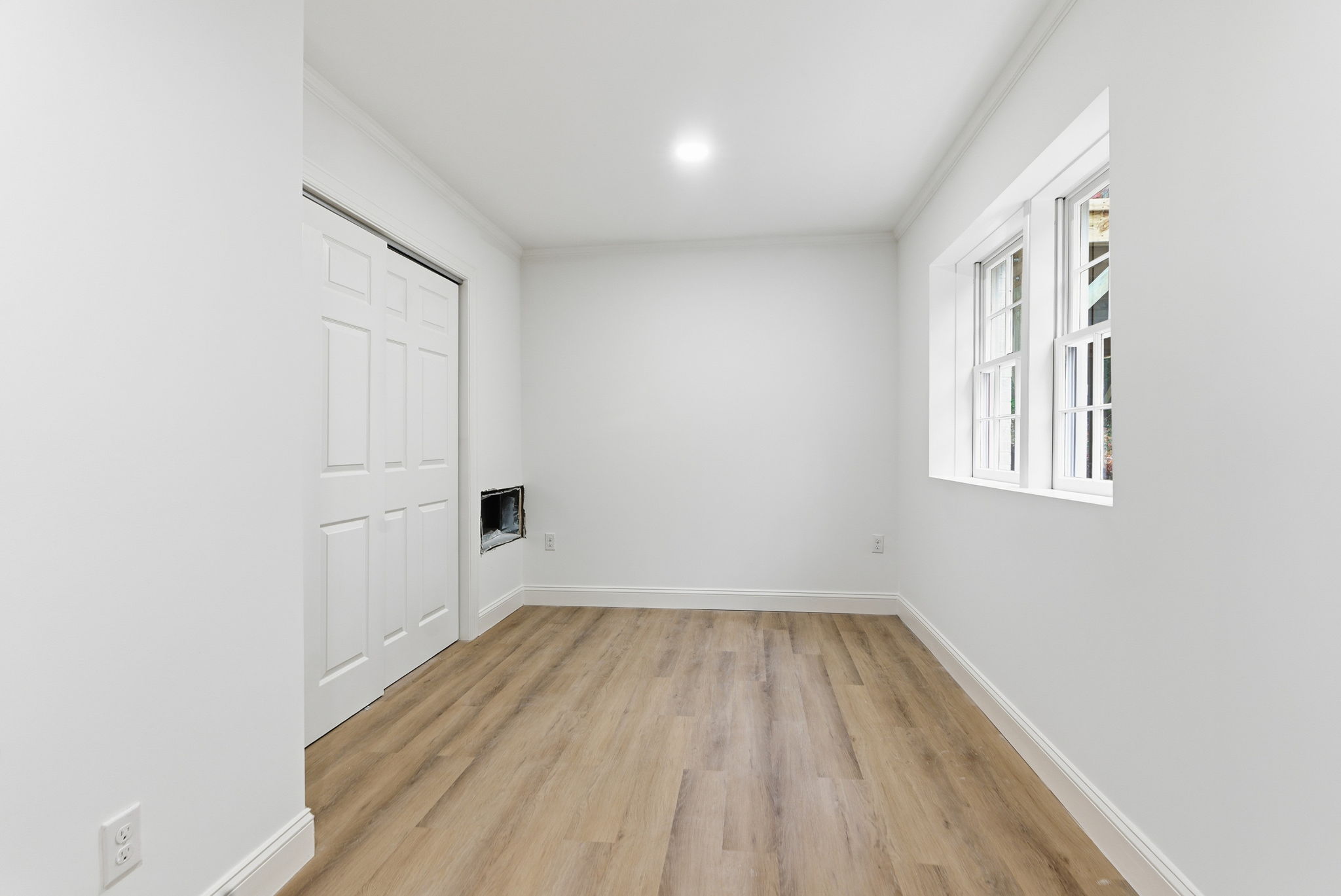 1305 Glen Eden Drive-69