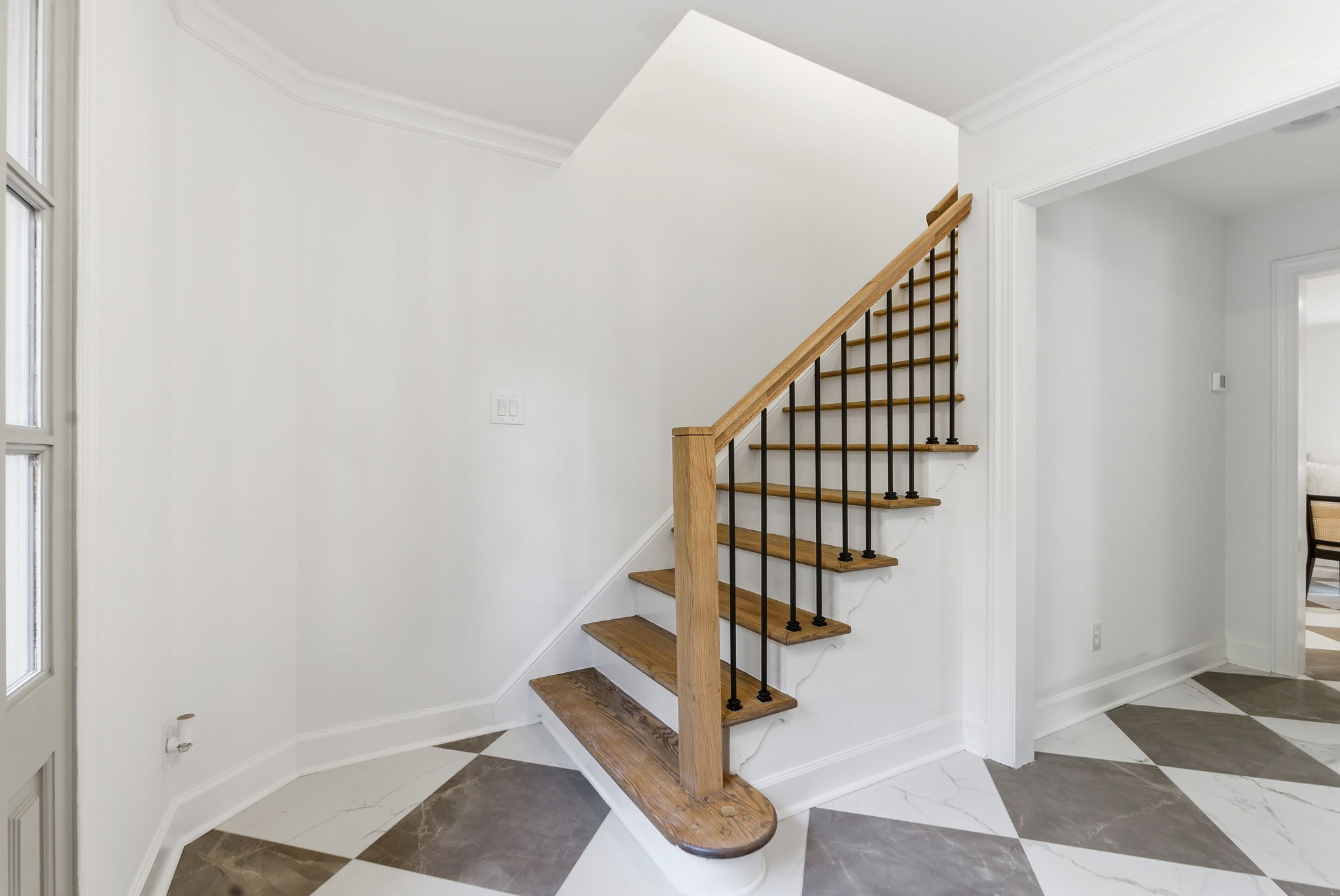 1305 Glen Eden Drive-73