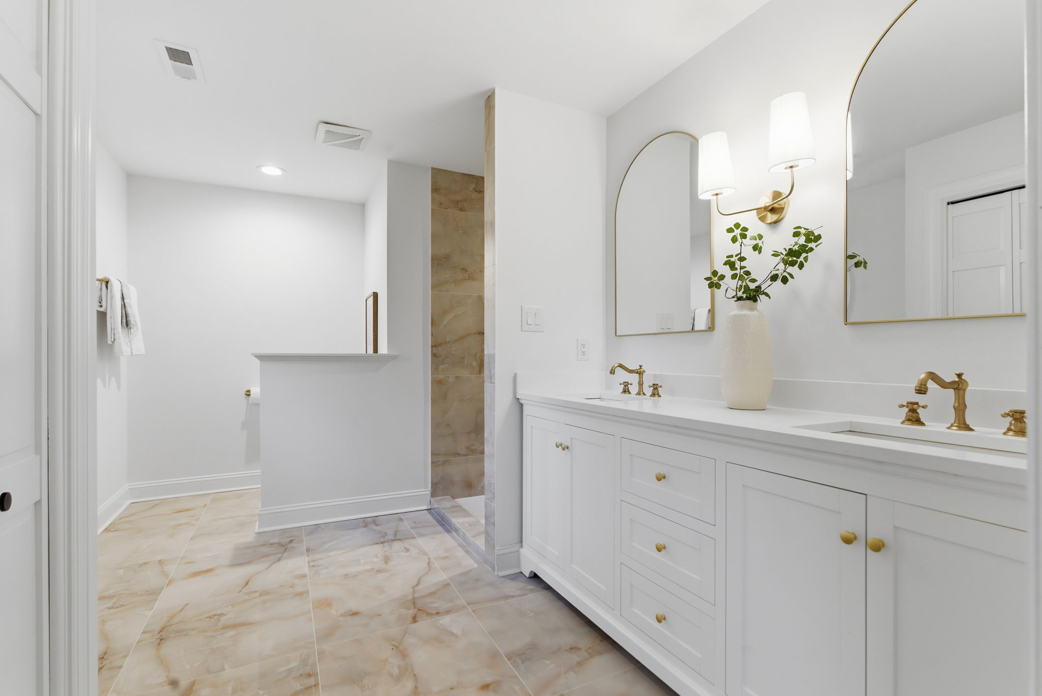 1305 Glen Eden Drive-96