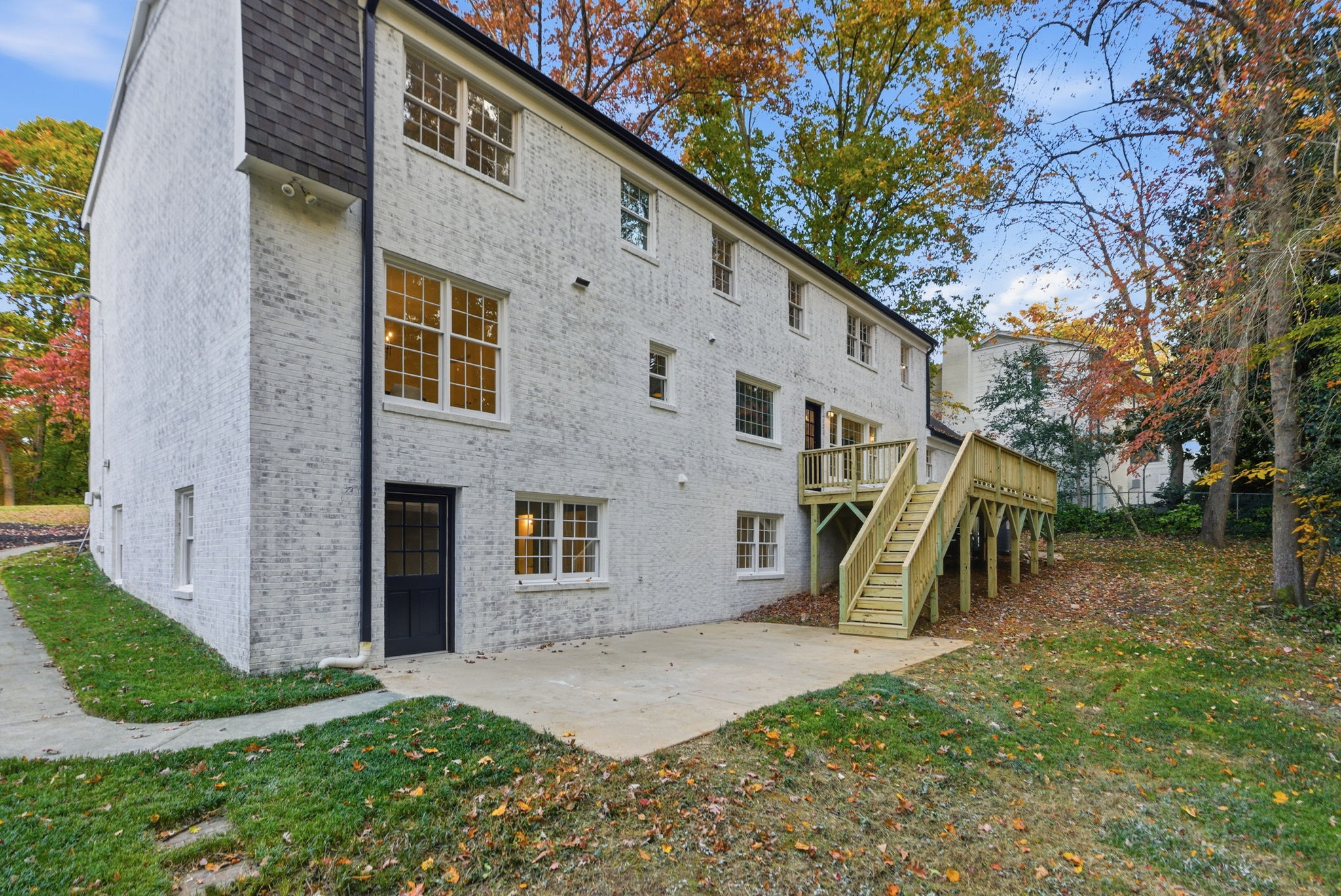 1305 Glen Eden Drive-107