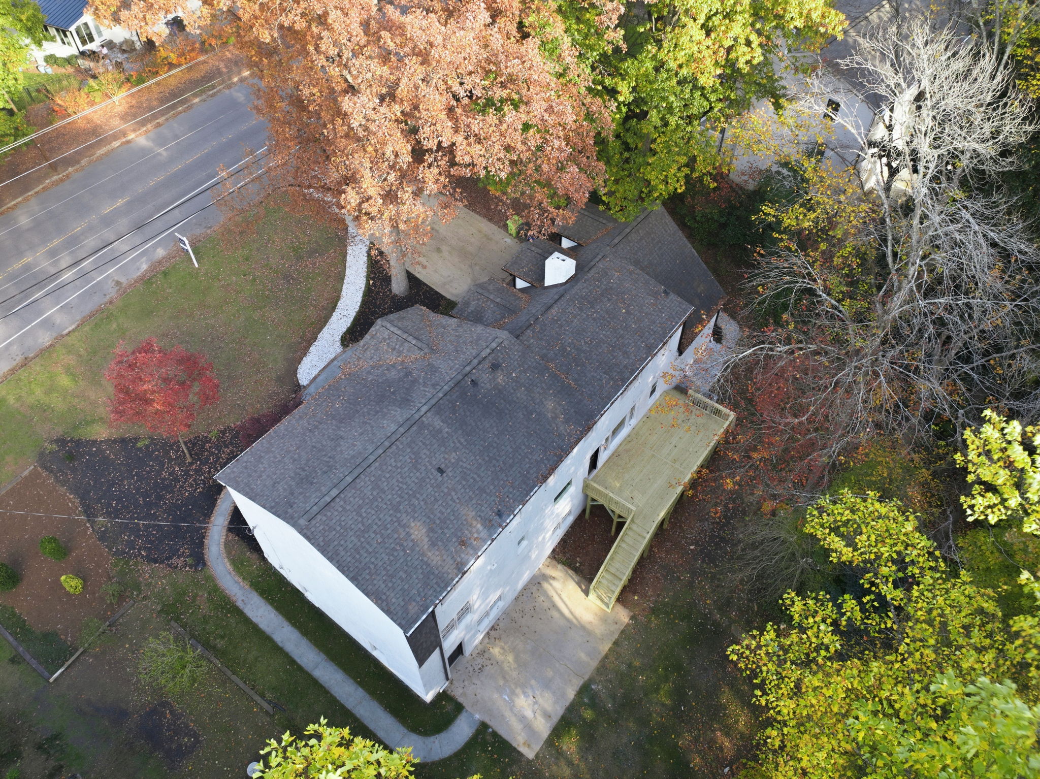 1305 Glen Eden Drive-110