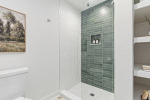 1305 Glen Eden Drive-80