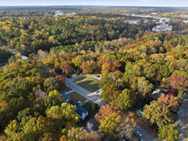 1305 Glen Eden Drive-111