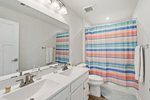  Photo 31