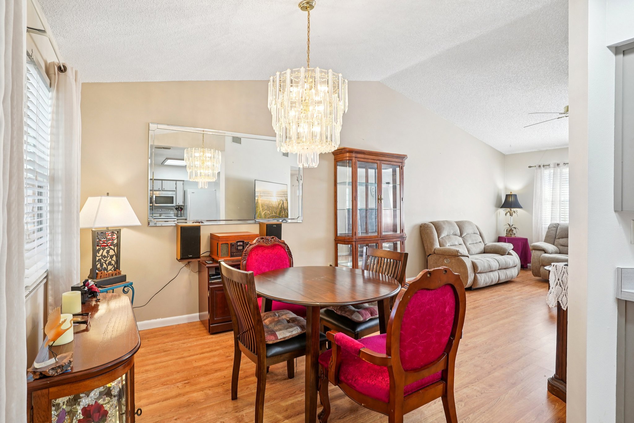 Moray Ct-S1701-012.jpg