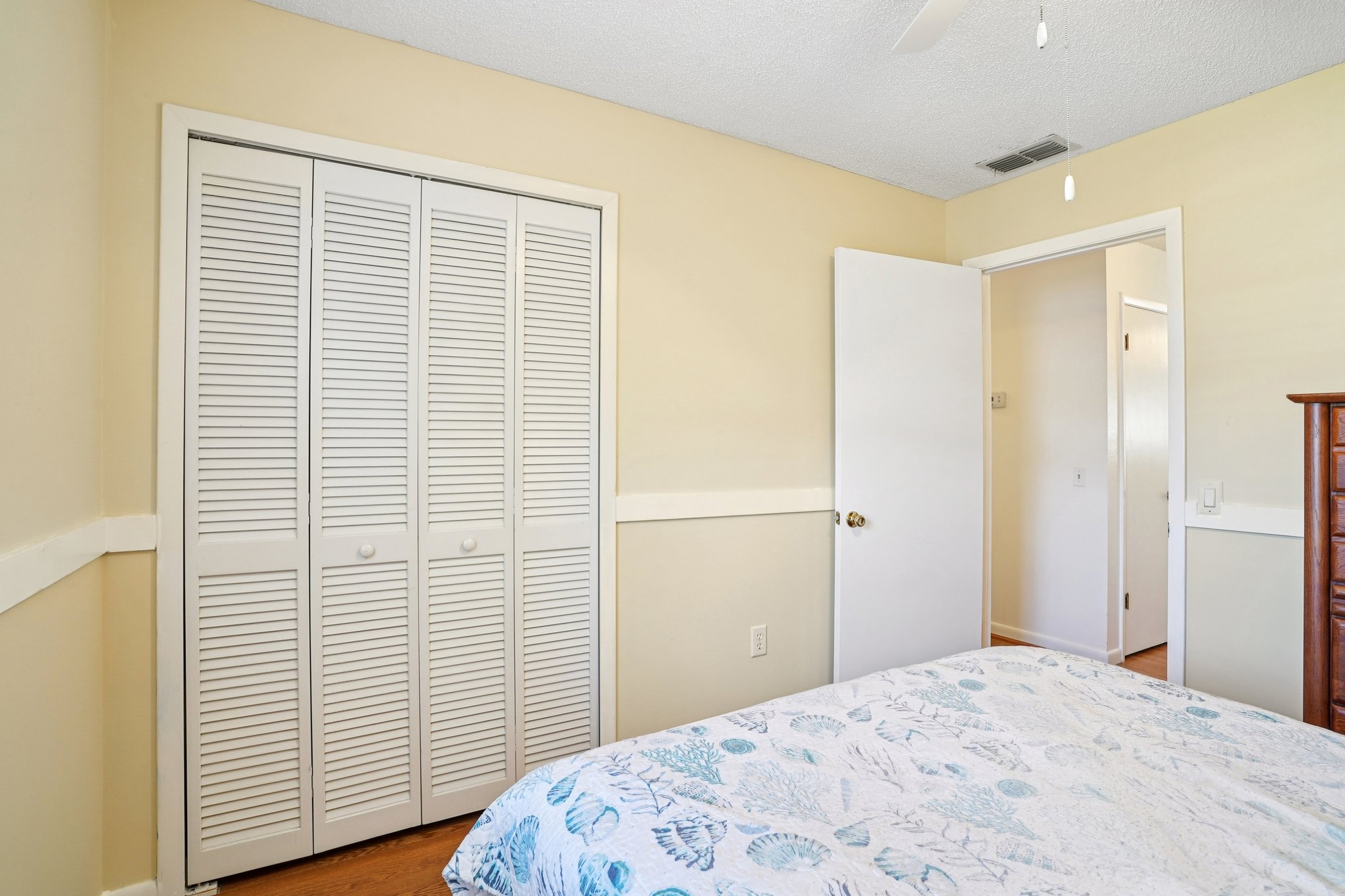 Moray Ct-S1701-029.jpg