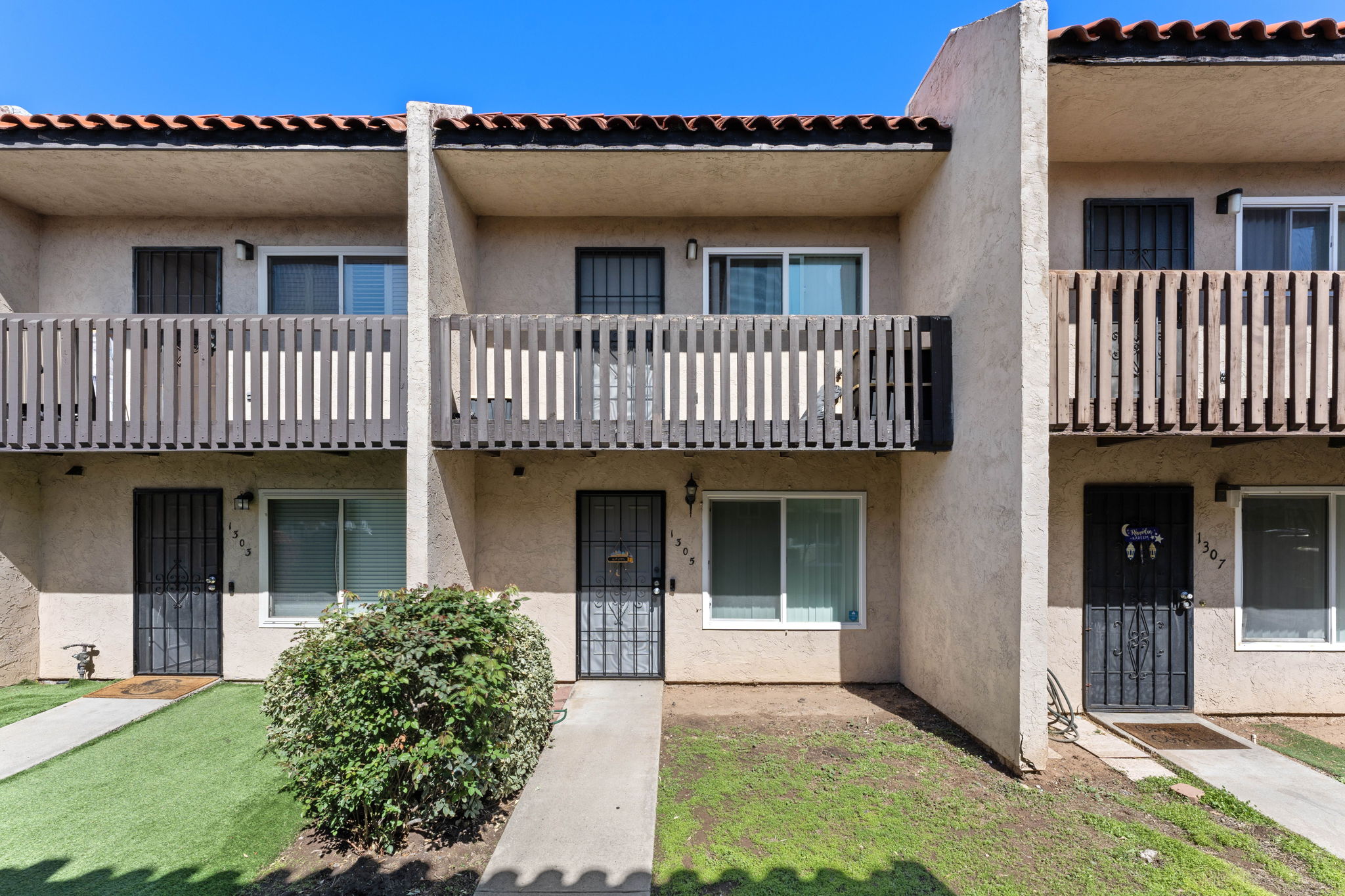 1305 Oakdale Ave, El Cajon, CA 92021