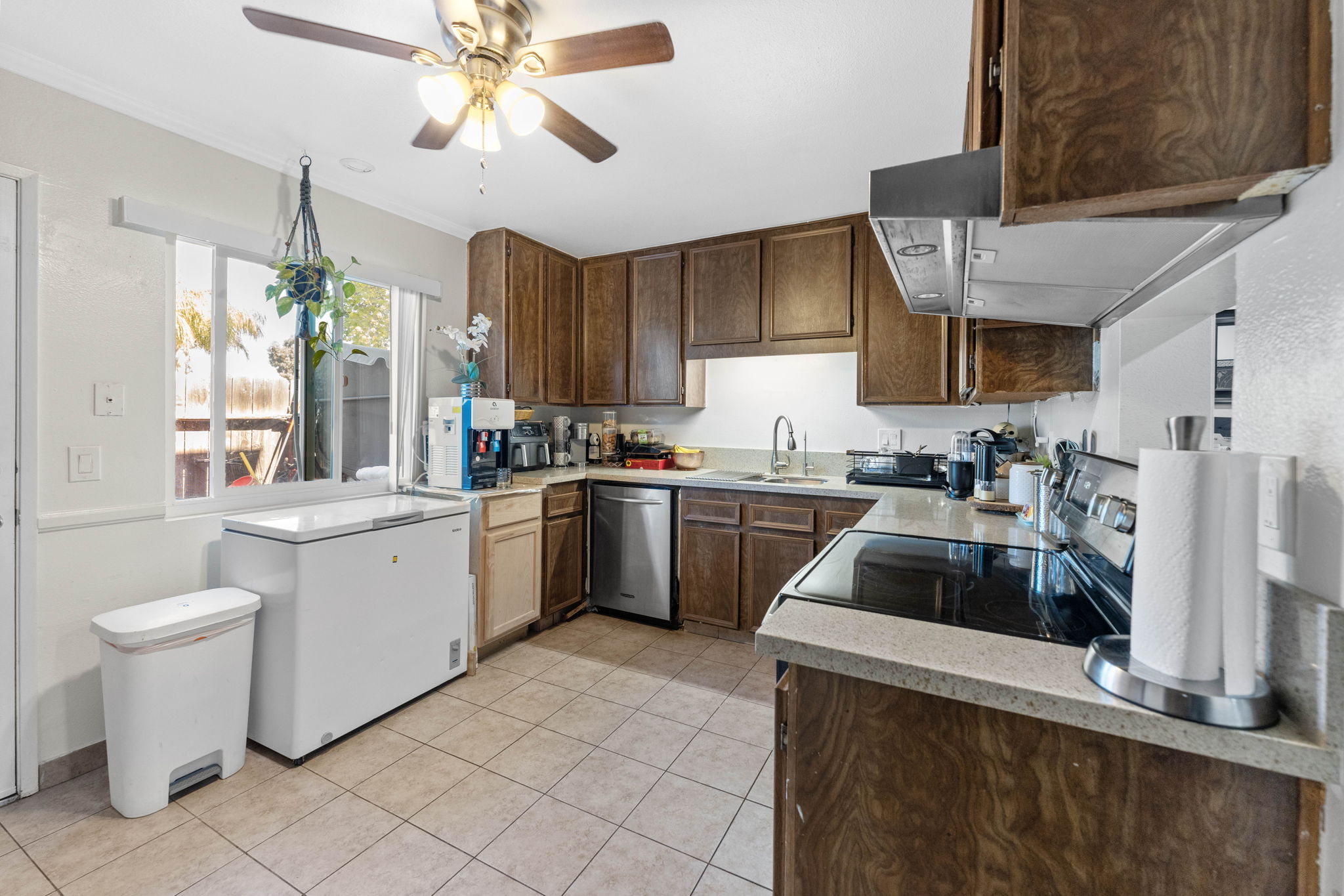 1305 Oakdale Ave, El Cajon, CA 92021