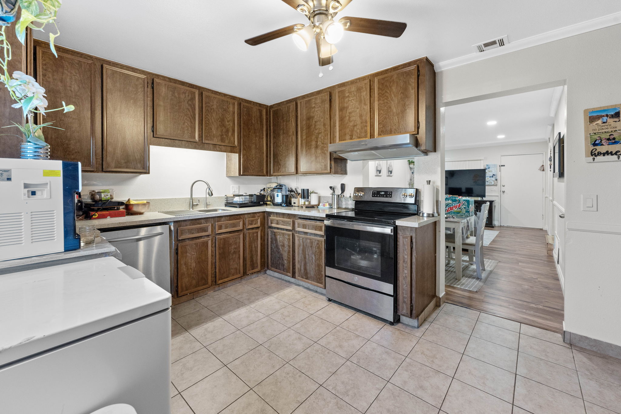 1305 Oakdale Ave, El Cajon, CA 92021