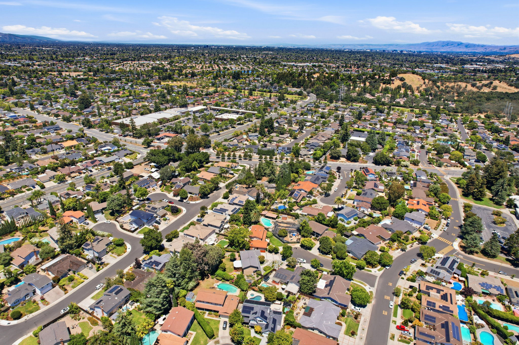 010_F8_AERIAL_1305 Pernich Ct
