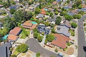 004_F8_AERIAL_1305 Pernich Ct