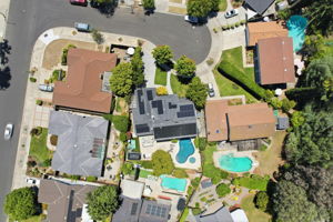 008_F8_AERIAL_1305 Pernich Ct