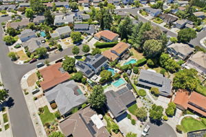 012_F8_AERIAL_1305 Pernich Ct