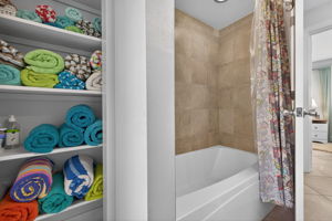 Guest Bathroom 4 of 4