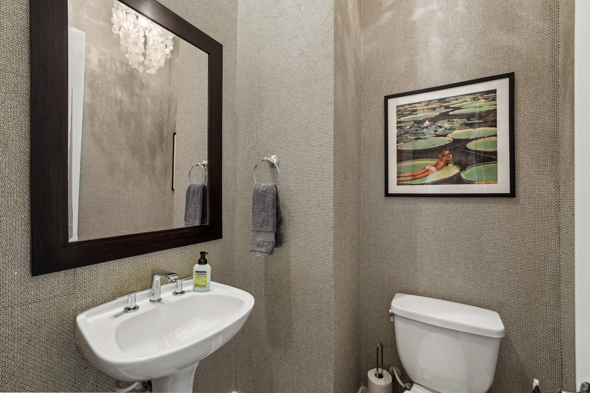 Town Creek Dr 11-26032025-031.jpg