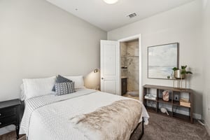 Town Creek Dr 11-26032025-013.jpg