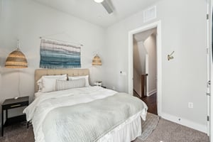 Town Creek Dr 11-26032025-017.jpg