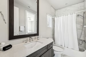 Town Creek Dr 11-26032025-029.jpg