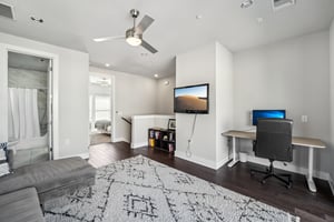 Town Creek Dr 11-26032025-030.jpg