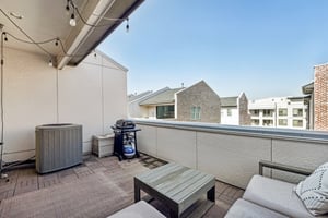 Town Creek Dr 11-26032025-034.jpg