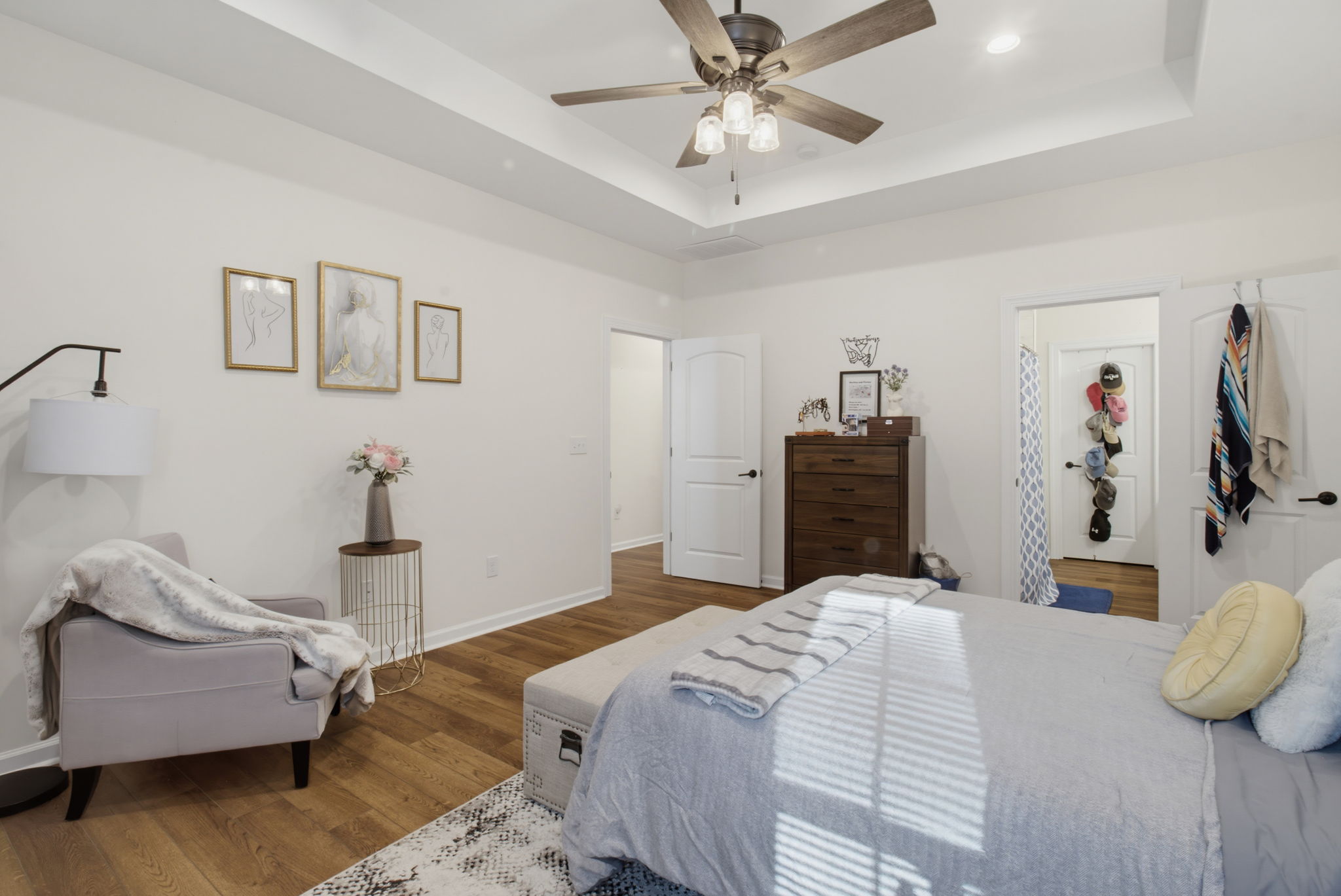 1305 Whitsett St-17