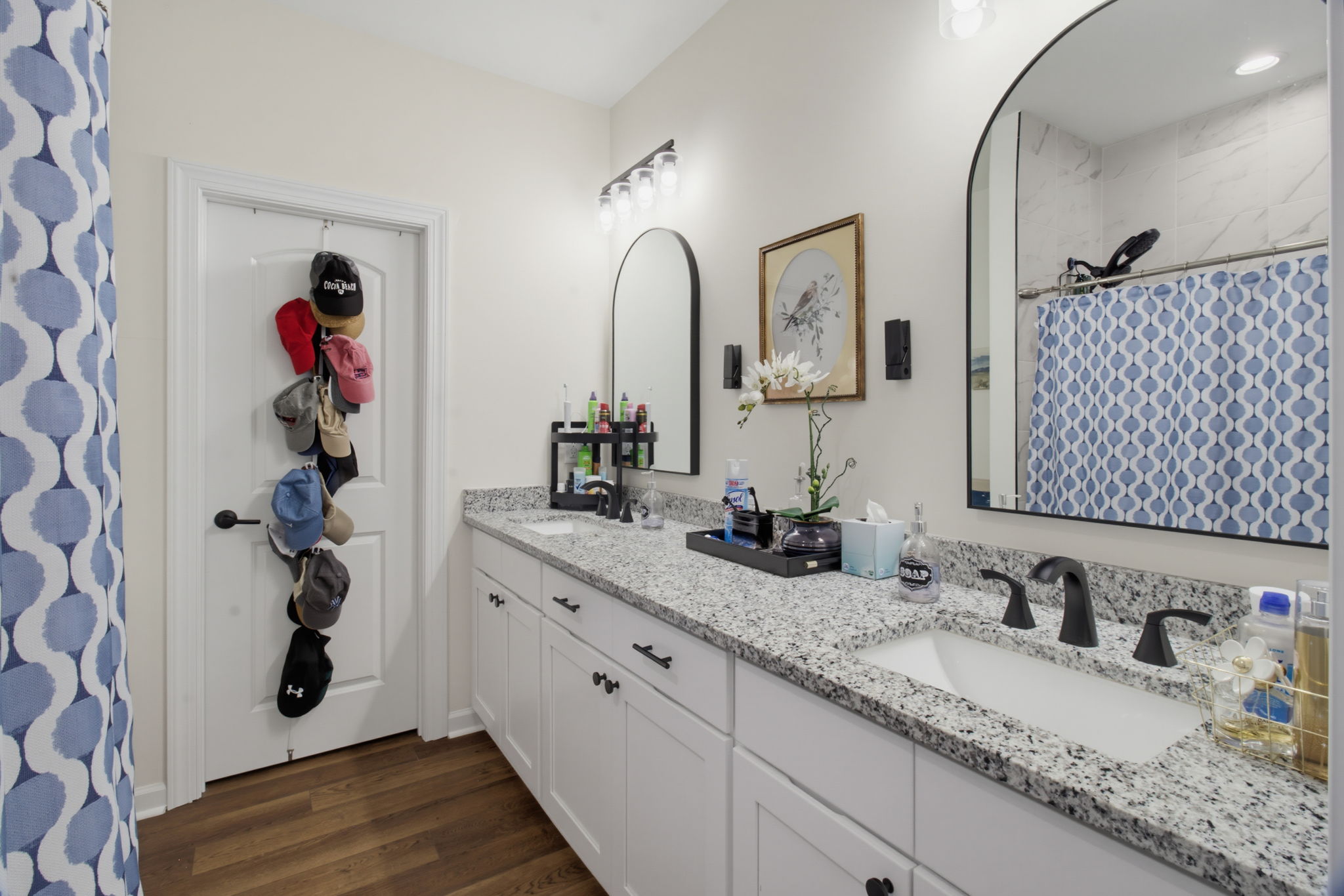 1305 Whitsett St-18