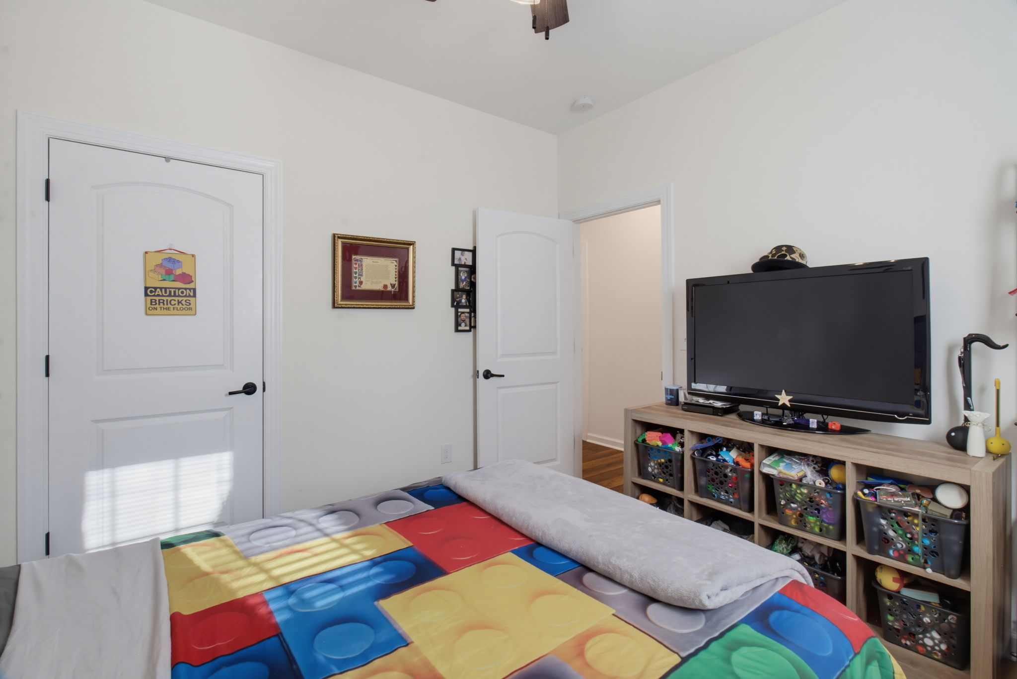 1305 Whitsett St-20