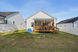 1305 Whitsett St-28