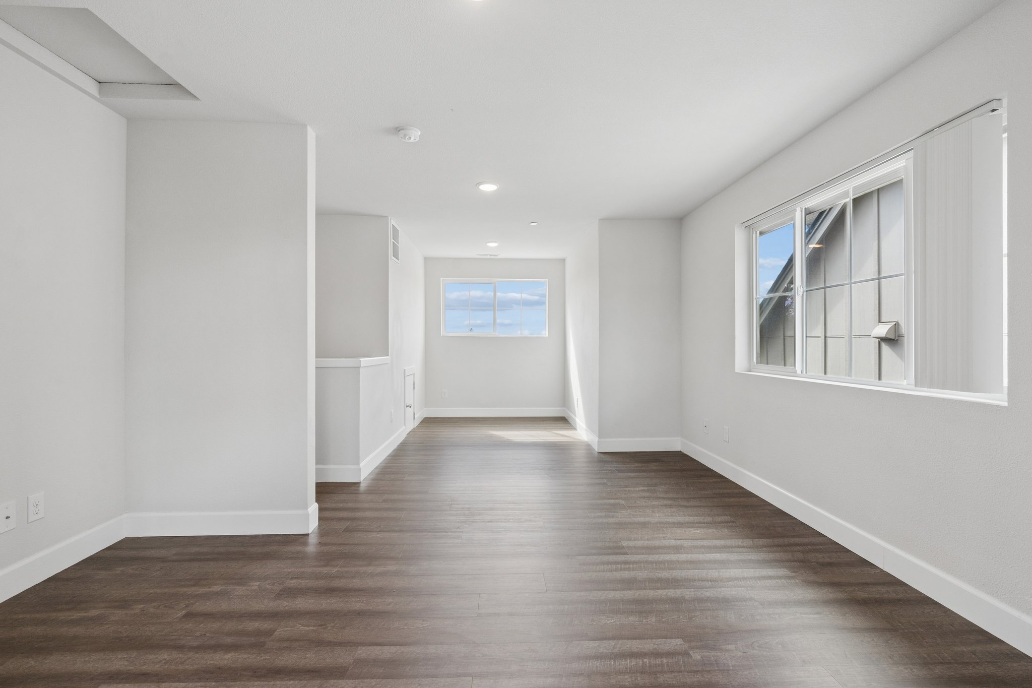 Upper Level Bonus Room