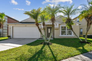 Welcome Home! 1306 Aguacate Ct. Orlando, FL 32837