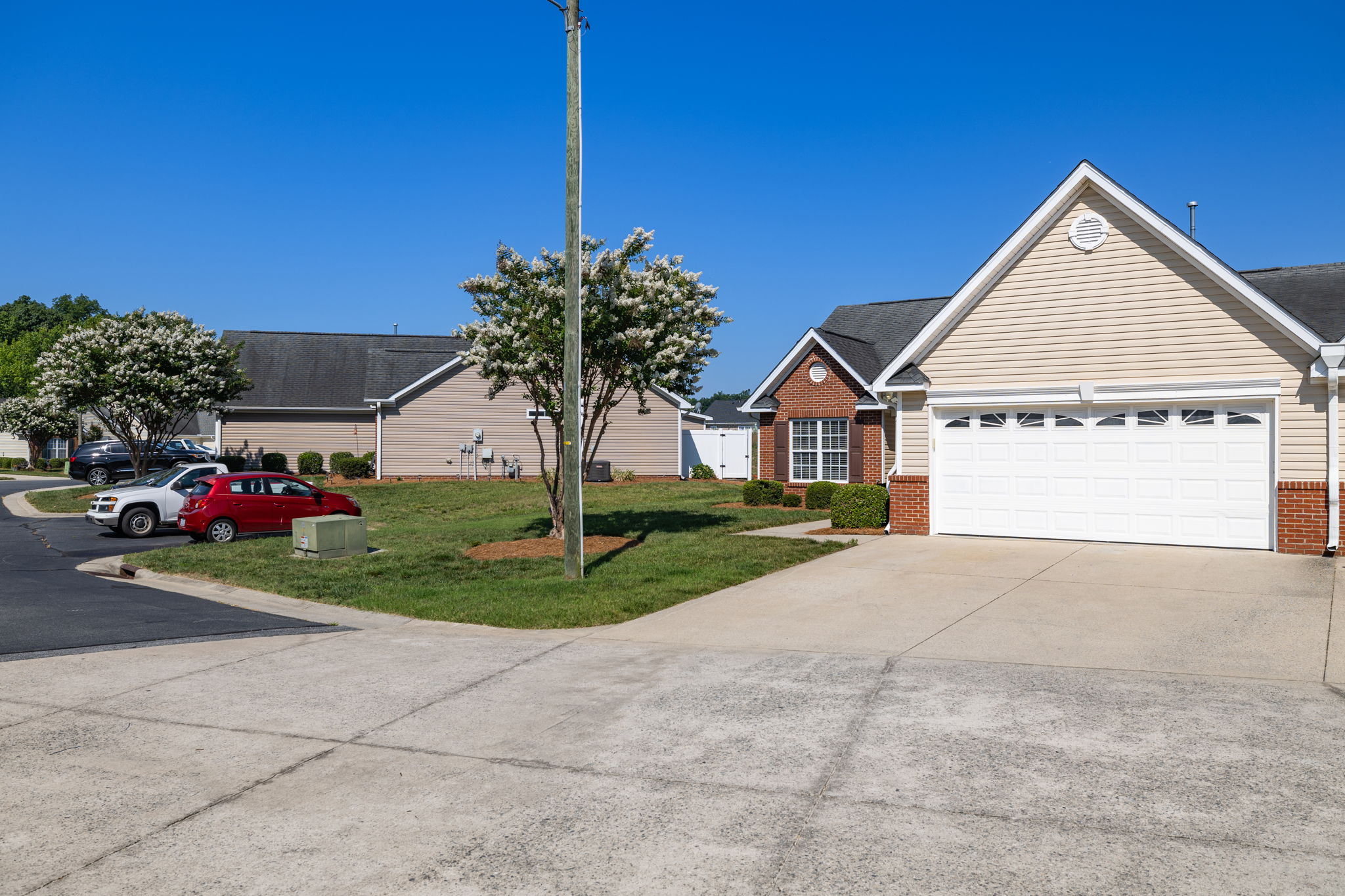 1306 Bayswater Dr-3