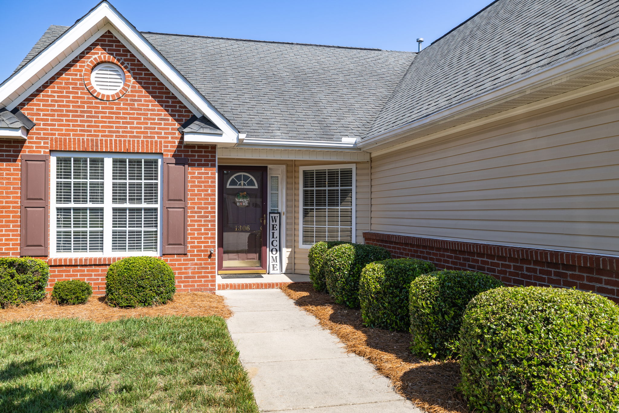 1306 Bayswater Dr-5