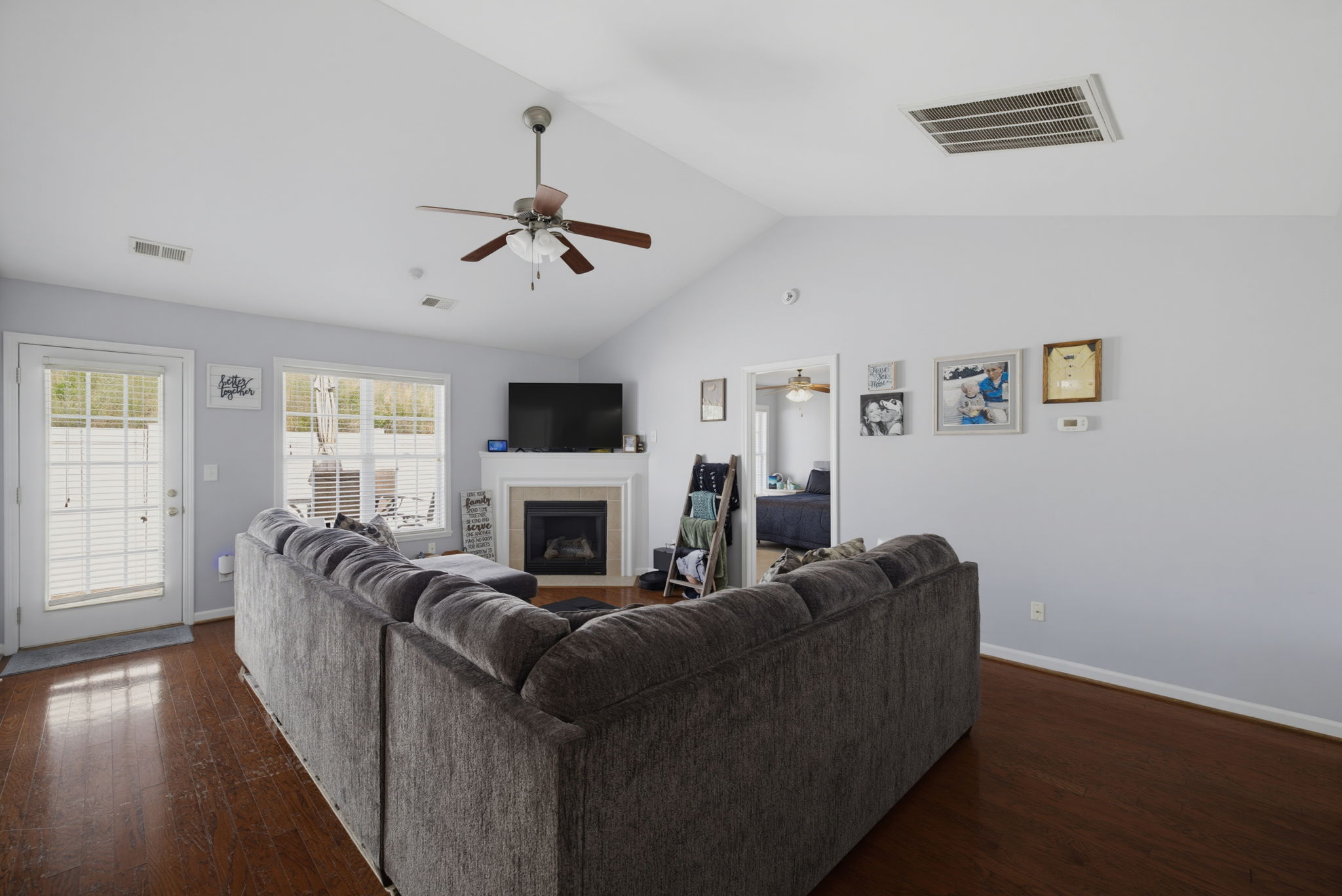 1306 Bayswater Dr-7