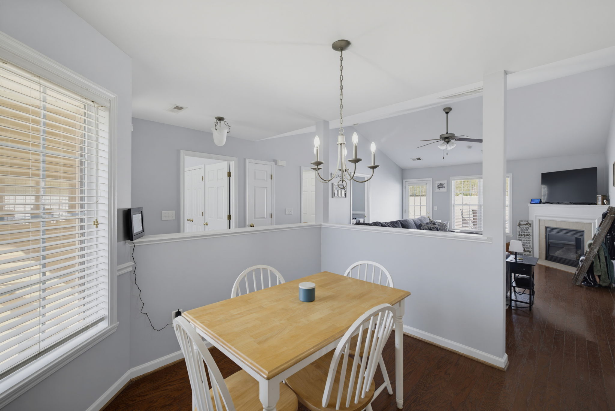 1306 Bayswater Dr-13
