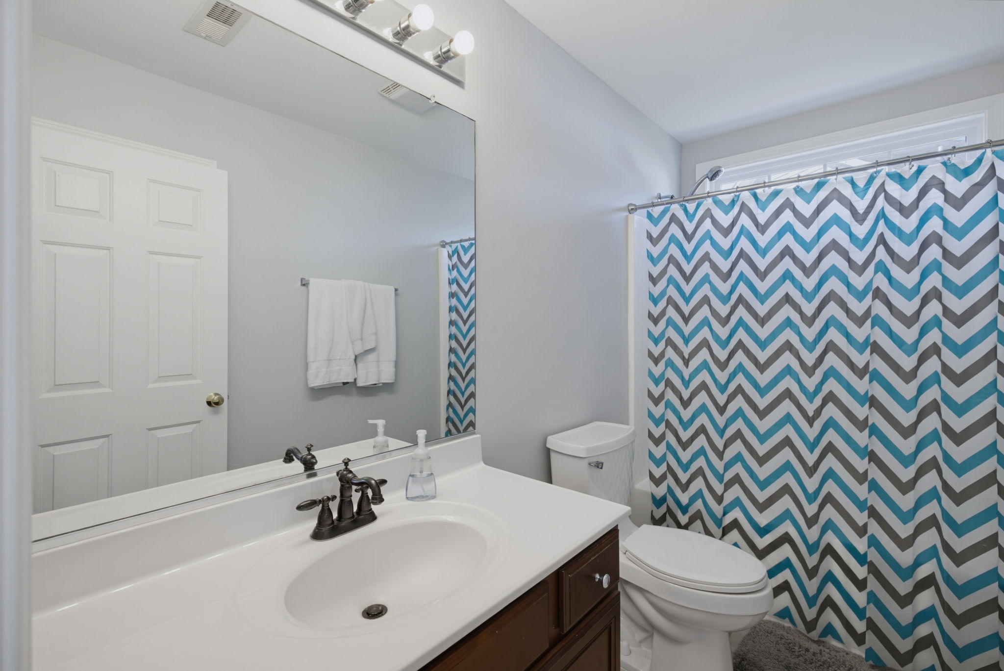 1306 Bayswater Dr-23