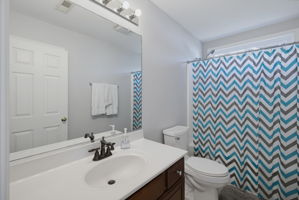1306 Bayswater Dr-23