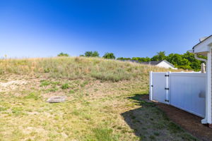 1306 Bayswater Dr-28