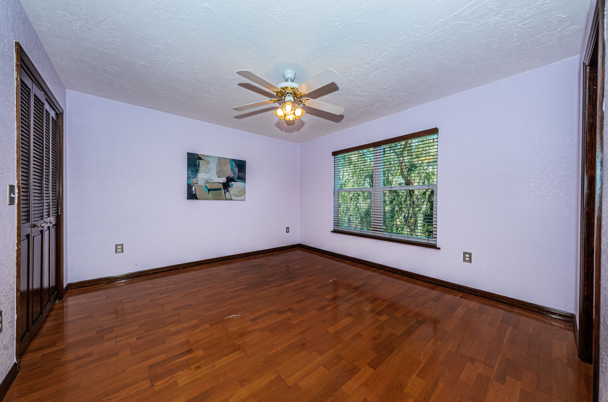 Upper Level Guest Bedroom1a