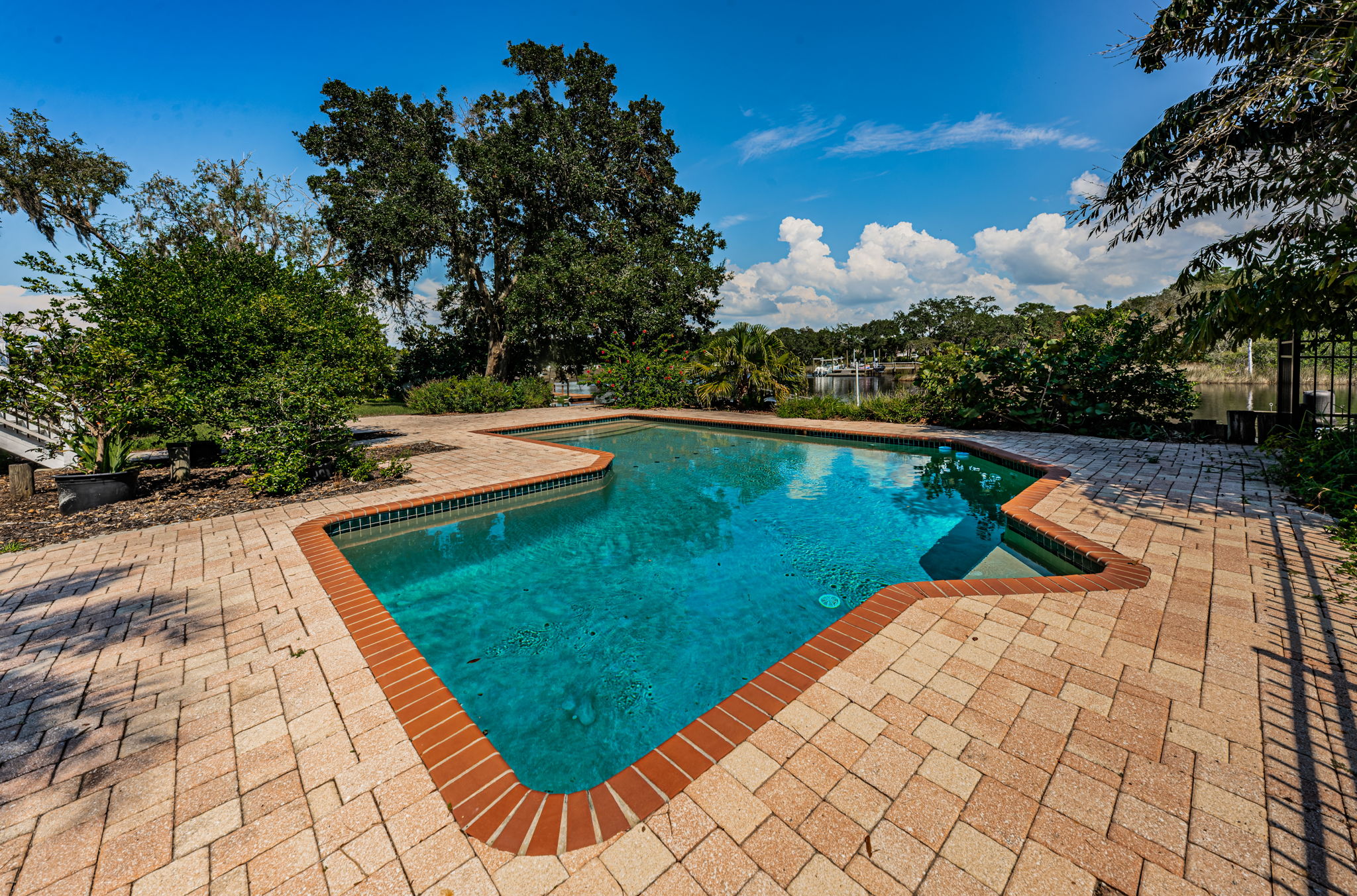 Pool1