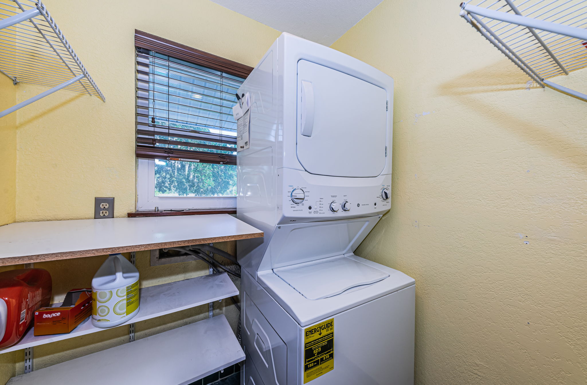 Laundry Room-4