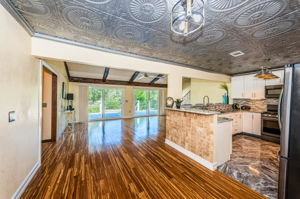 Dining Room2-4
