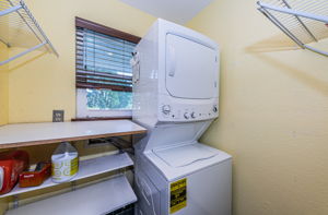 Laundry Room-4
