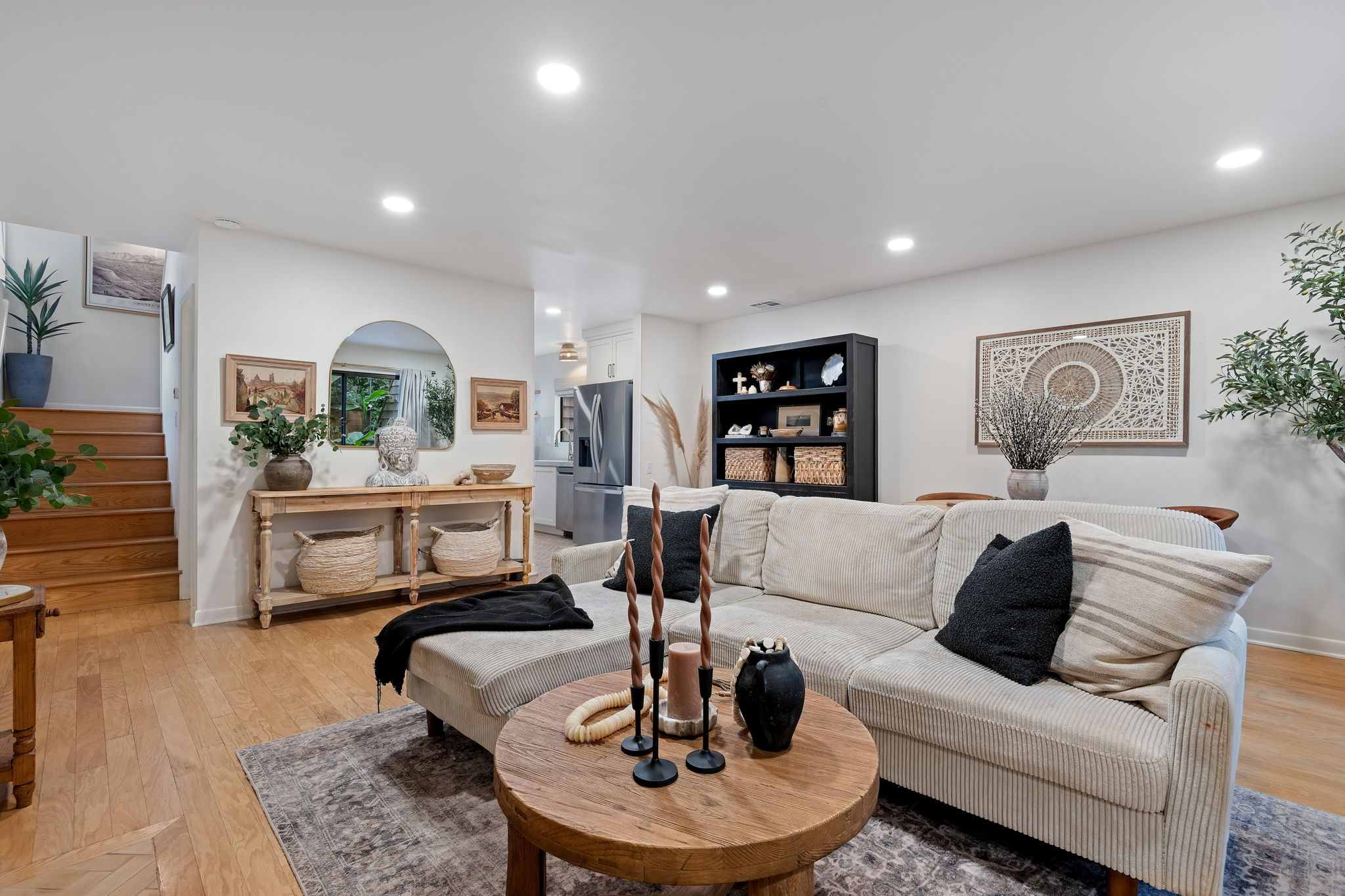 09-Living Room