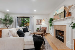 07-Living Room