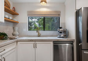 12-Kitchen
