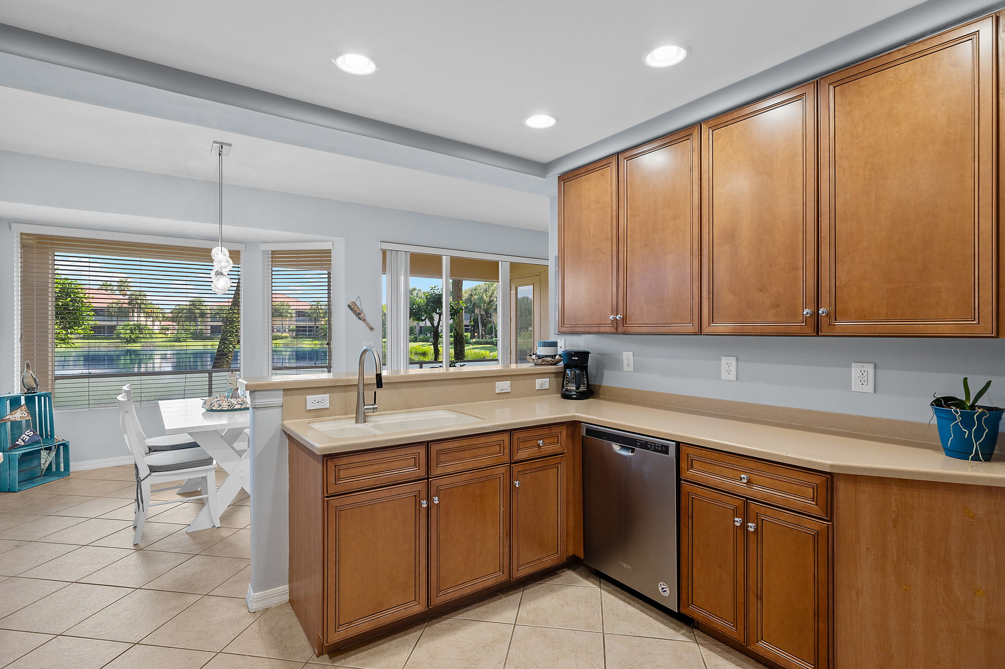 Kitchen 1 of 3